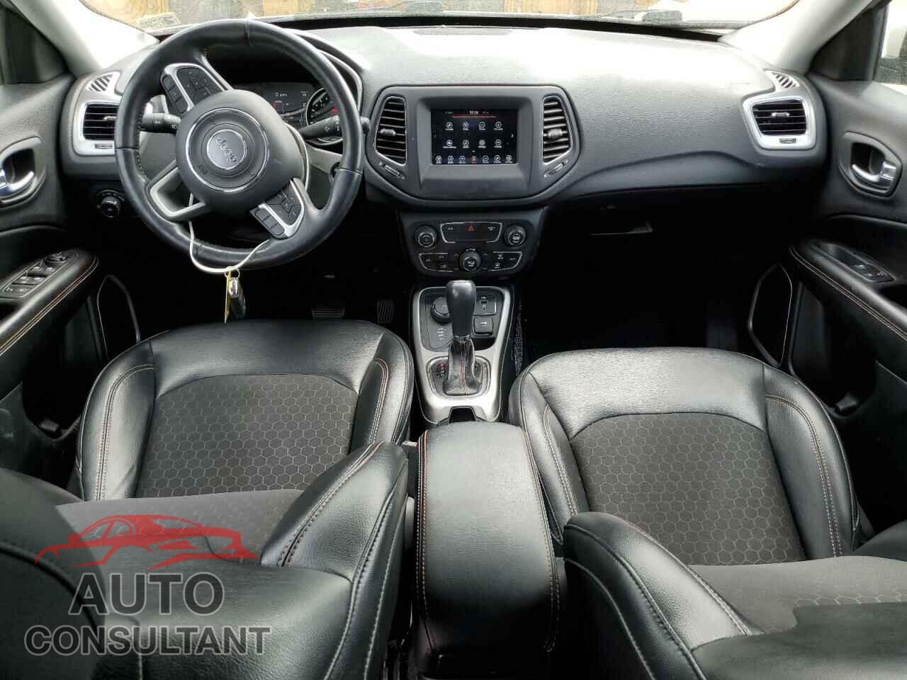 JEEP COMPASS 2018 - 3C4NJDBB7JT280738