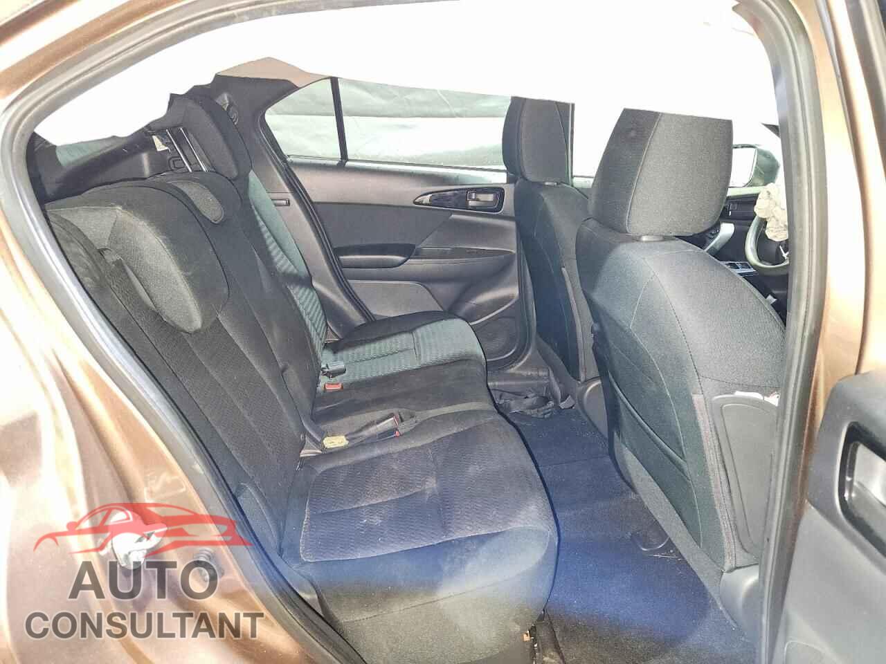 MITSUBISHI ECLIPSE 2018 - JA4AT4AA5JZ044156