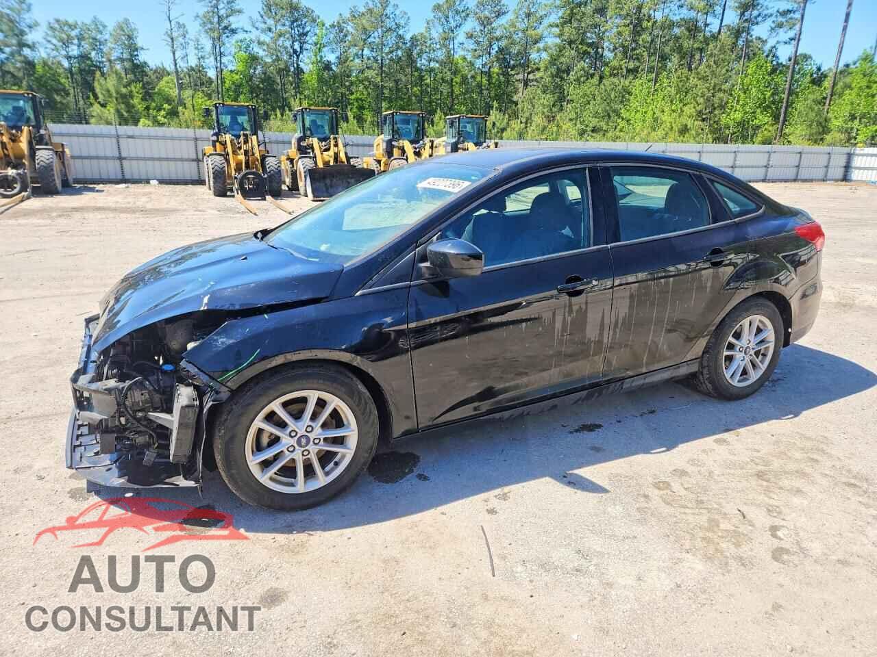 FORD FOCUS 2018 - 1FADP3FE8JL275512