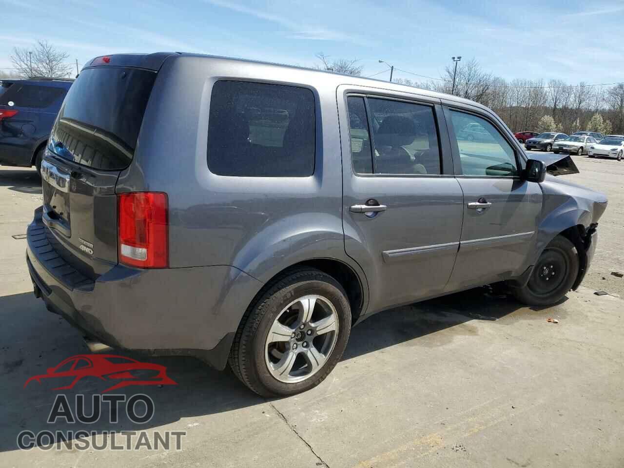 HONDA PILOT 2015 - 5FNYF4H32FB078068