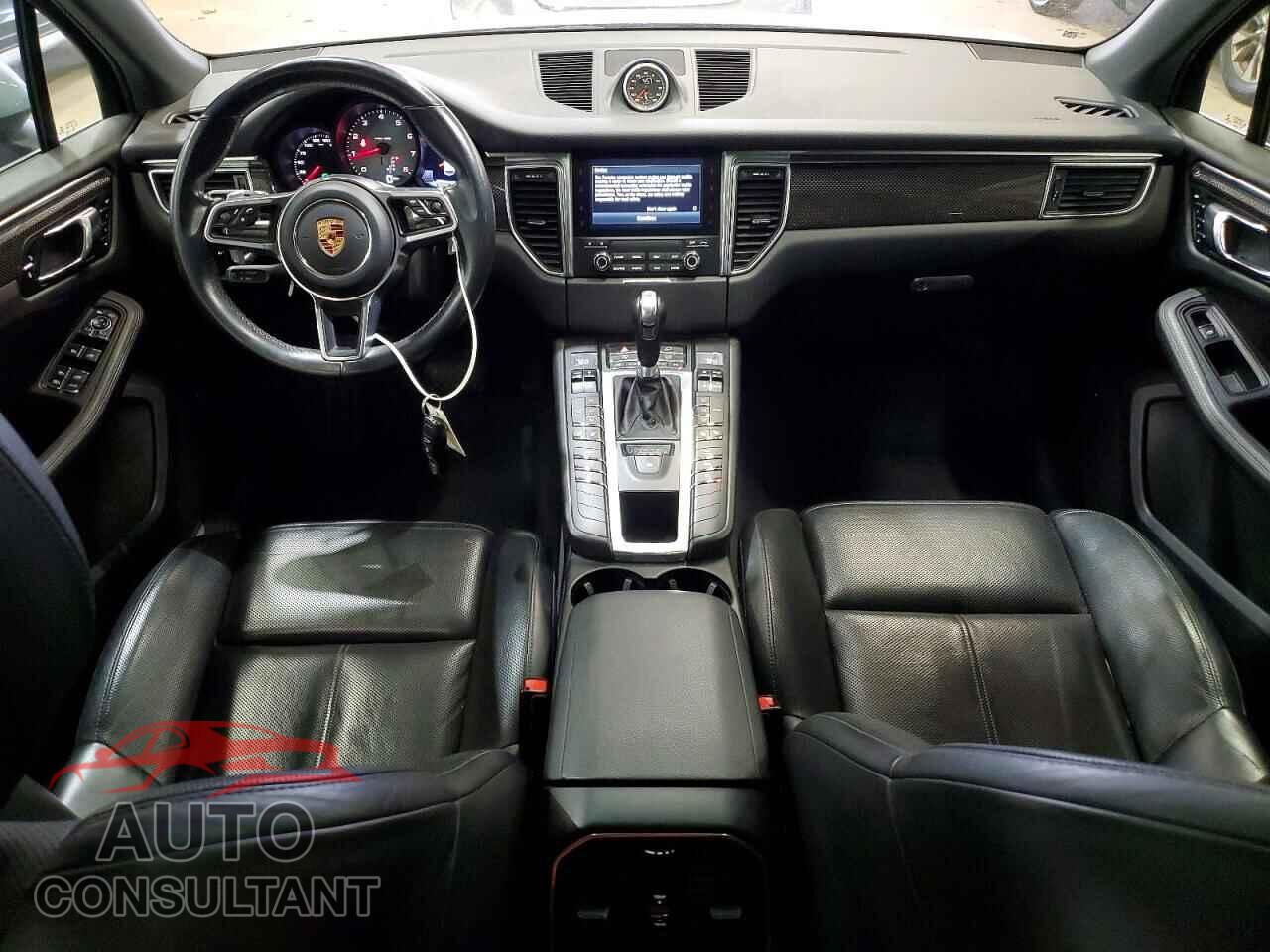 PORSCHE MACAN 2017 - WP1AB2A53HLB17200