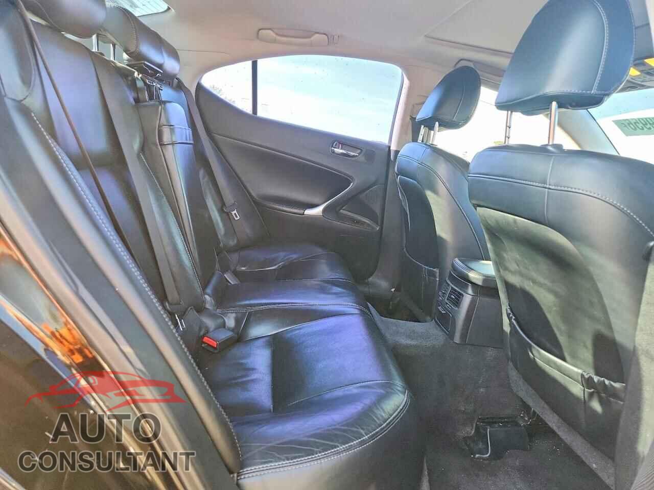LEXUS IS 2011 - JTHBE5C22B5026298