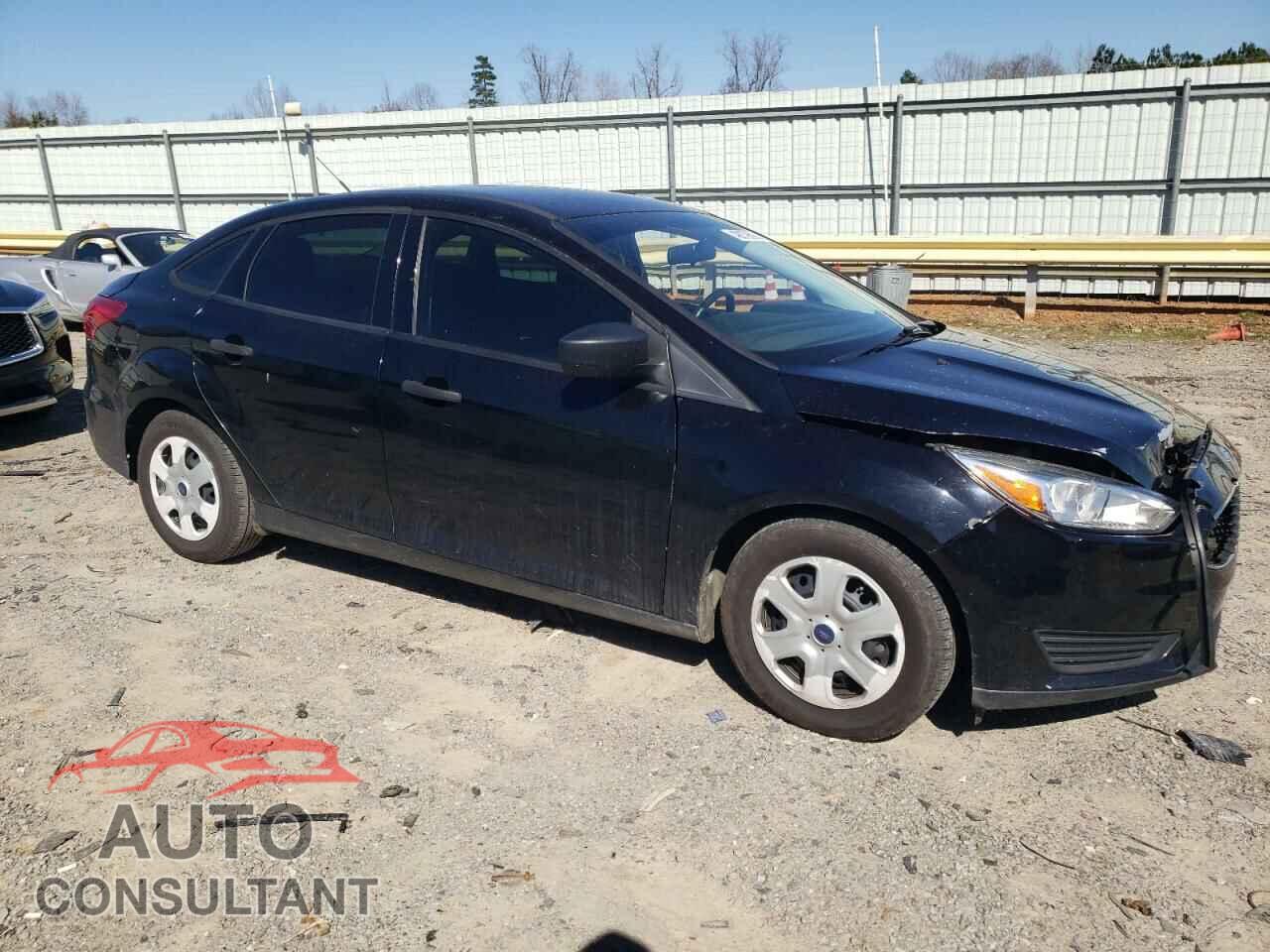 FORD FOCUS 2018 - 1FADP3E28JL256904