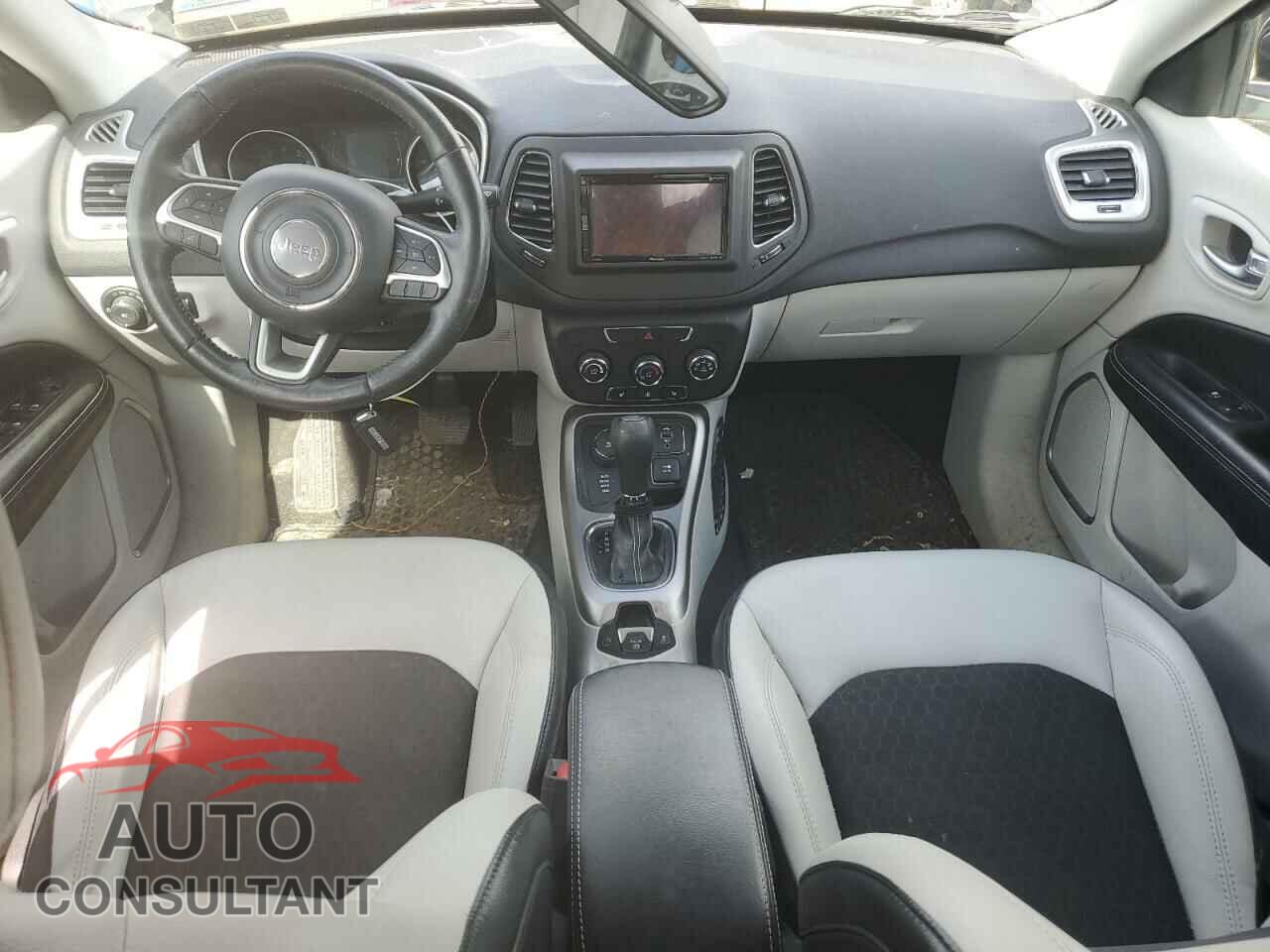 JEEP COMPASS 2018 - 3C4NJDBBXJT373382