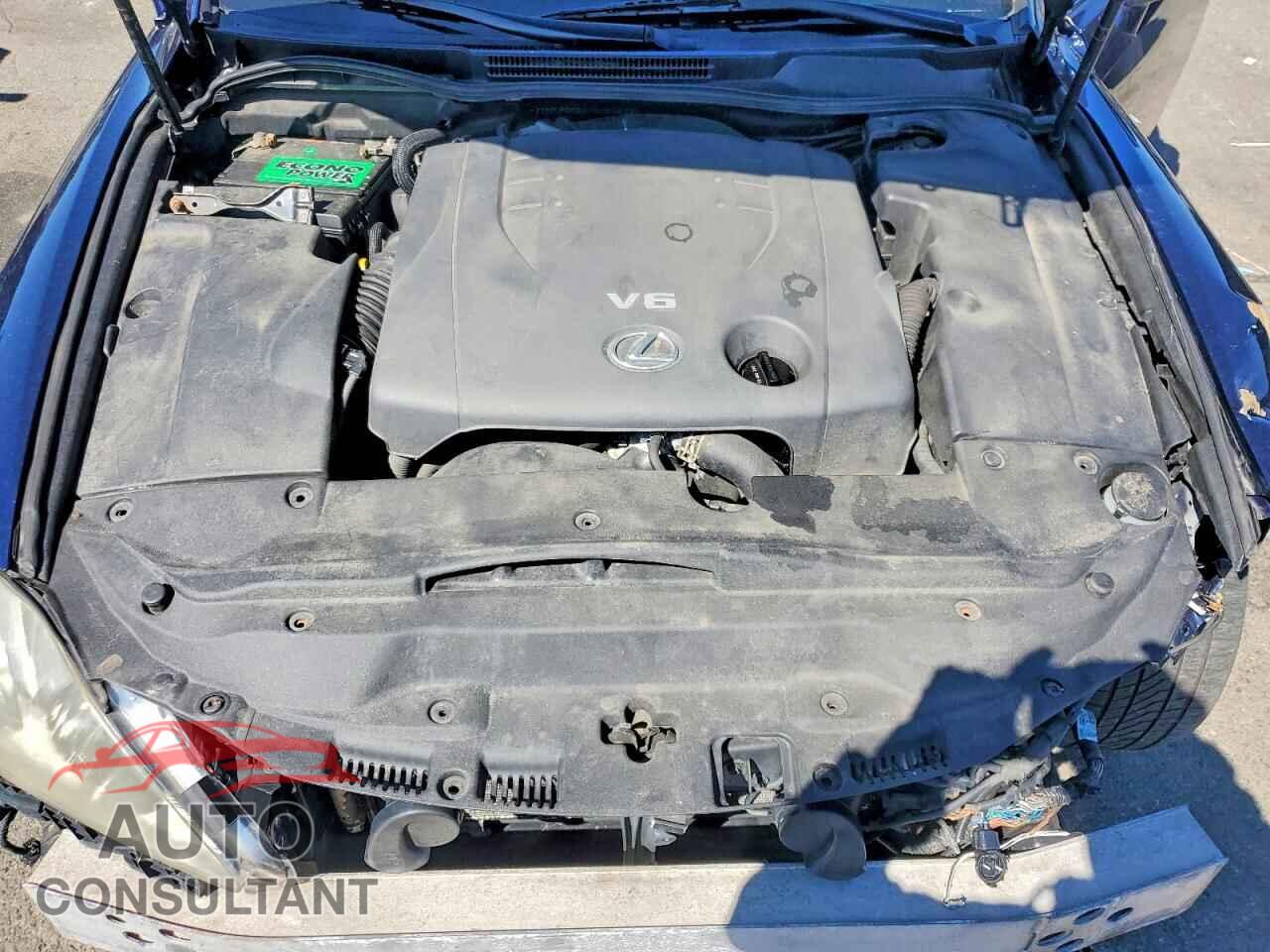 LEXUS IS 2012 - JTHCF5C25C5052879