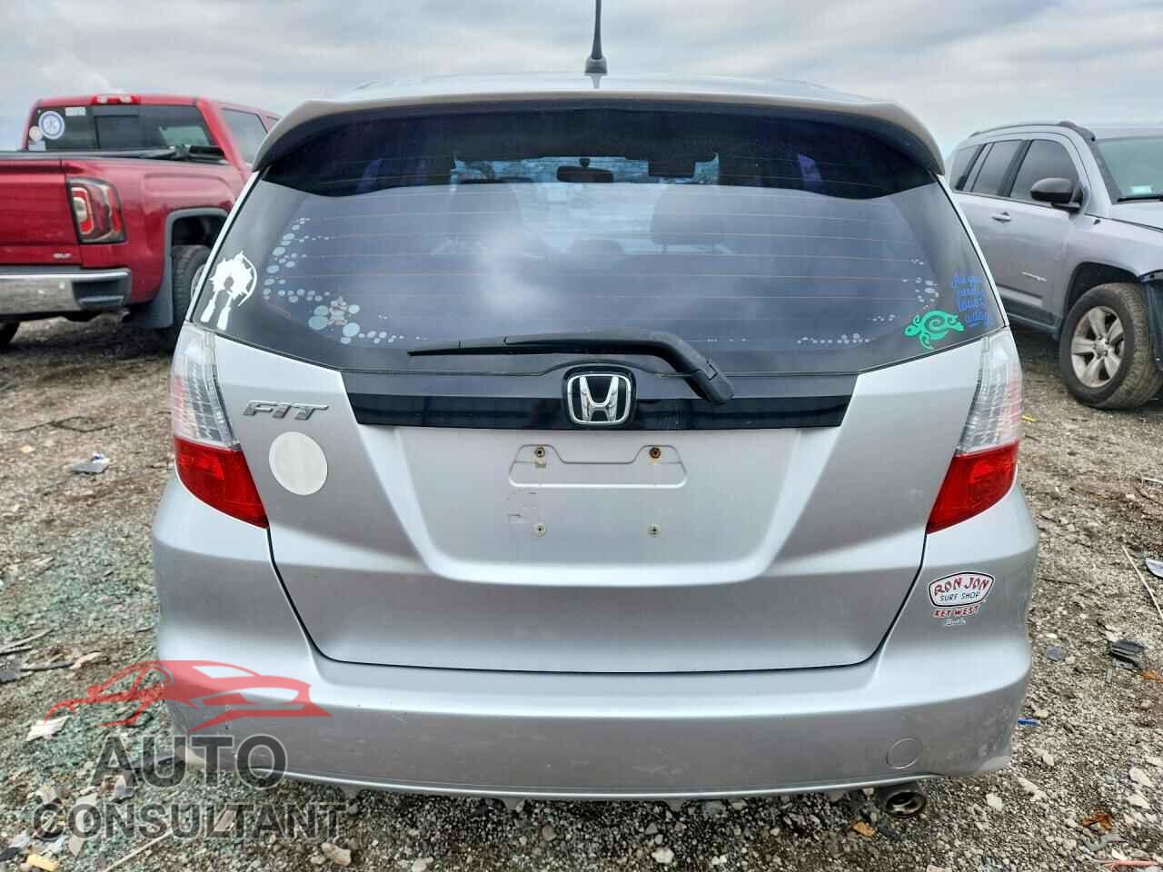 HONDA FIT 2013 - JHMGE8H56DC060074
