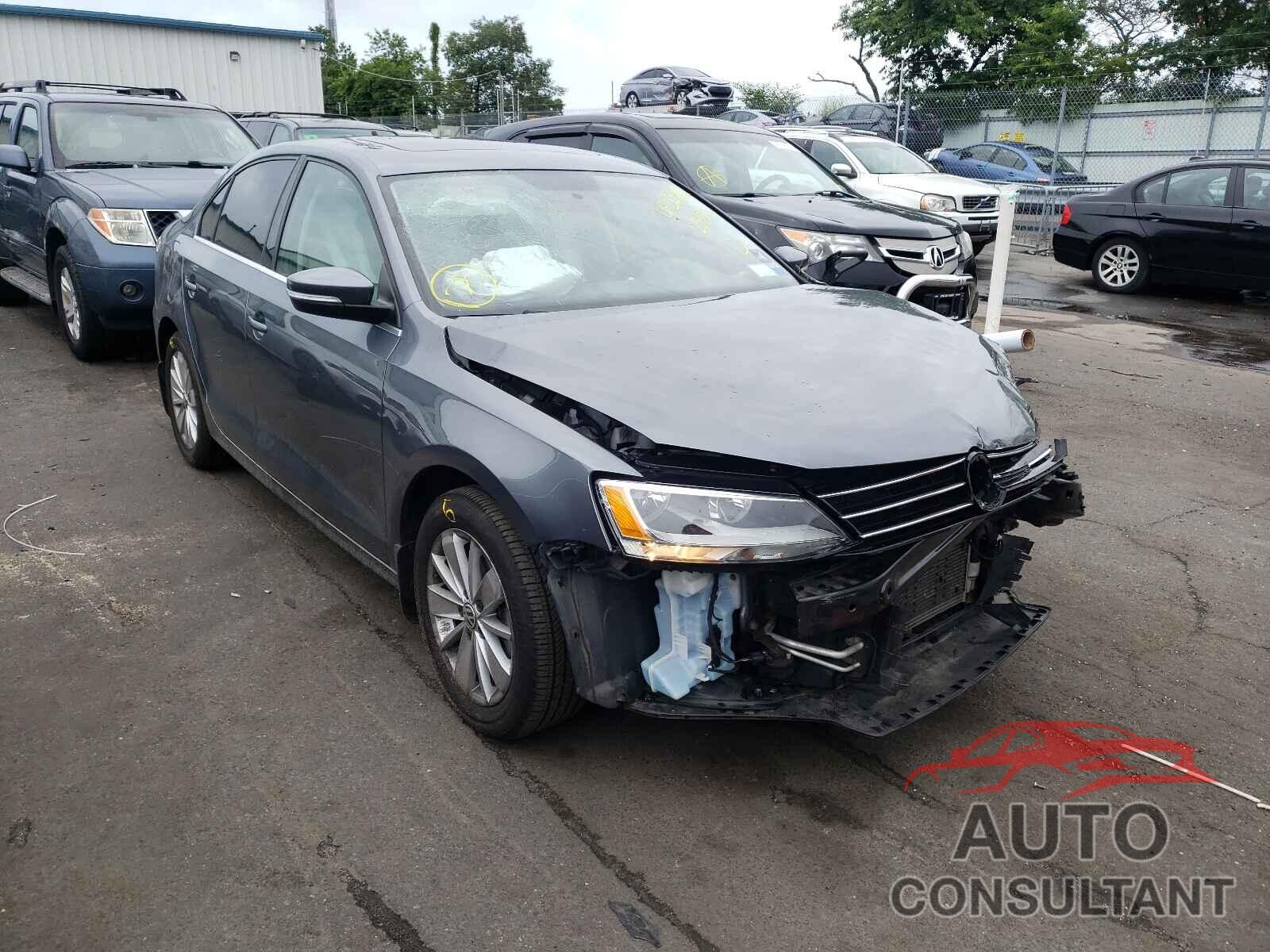 VOLKSWAGEN JETTA 2016 - 3VWD67AJ5GM259572