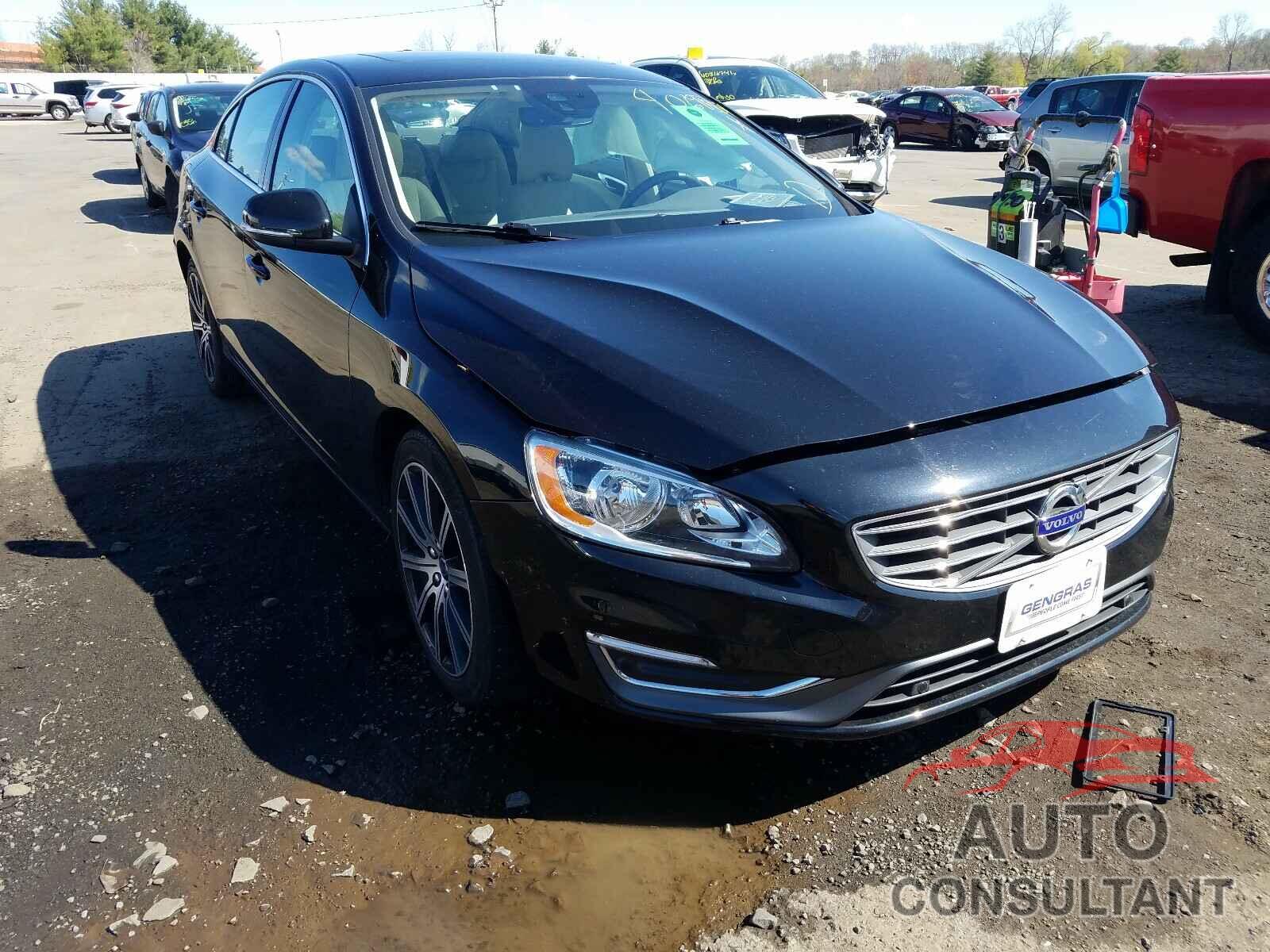 VOLVO S60 2017 - LYV402TK8HB131413