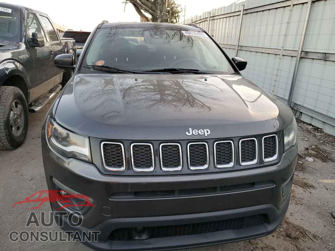 JEEP COMPASS 2018 - 3C4NJDBB4JT393093