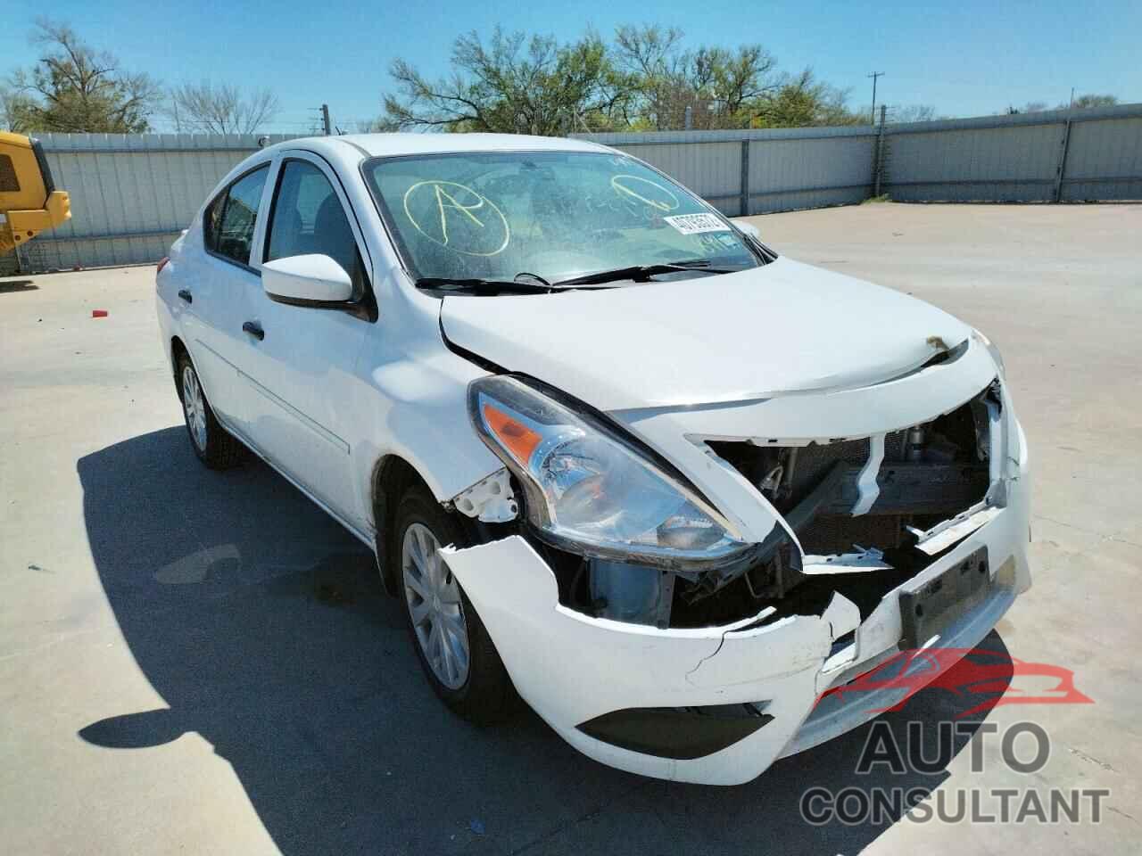 NISSAN VERSA 2017 - 3N1CN7AP6HL849330
