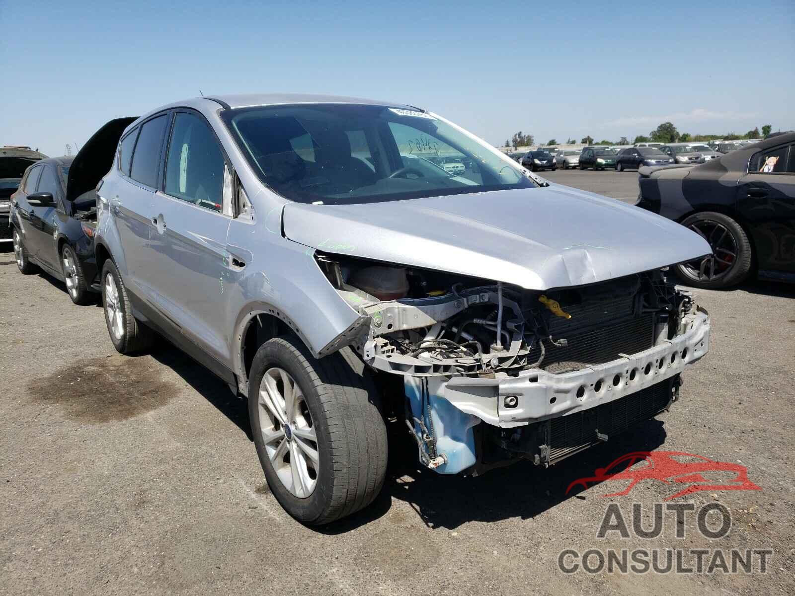 FORD ESCAPE 2017 - 1FMCU9GD3HUE48814