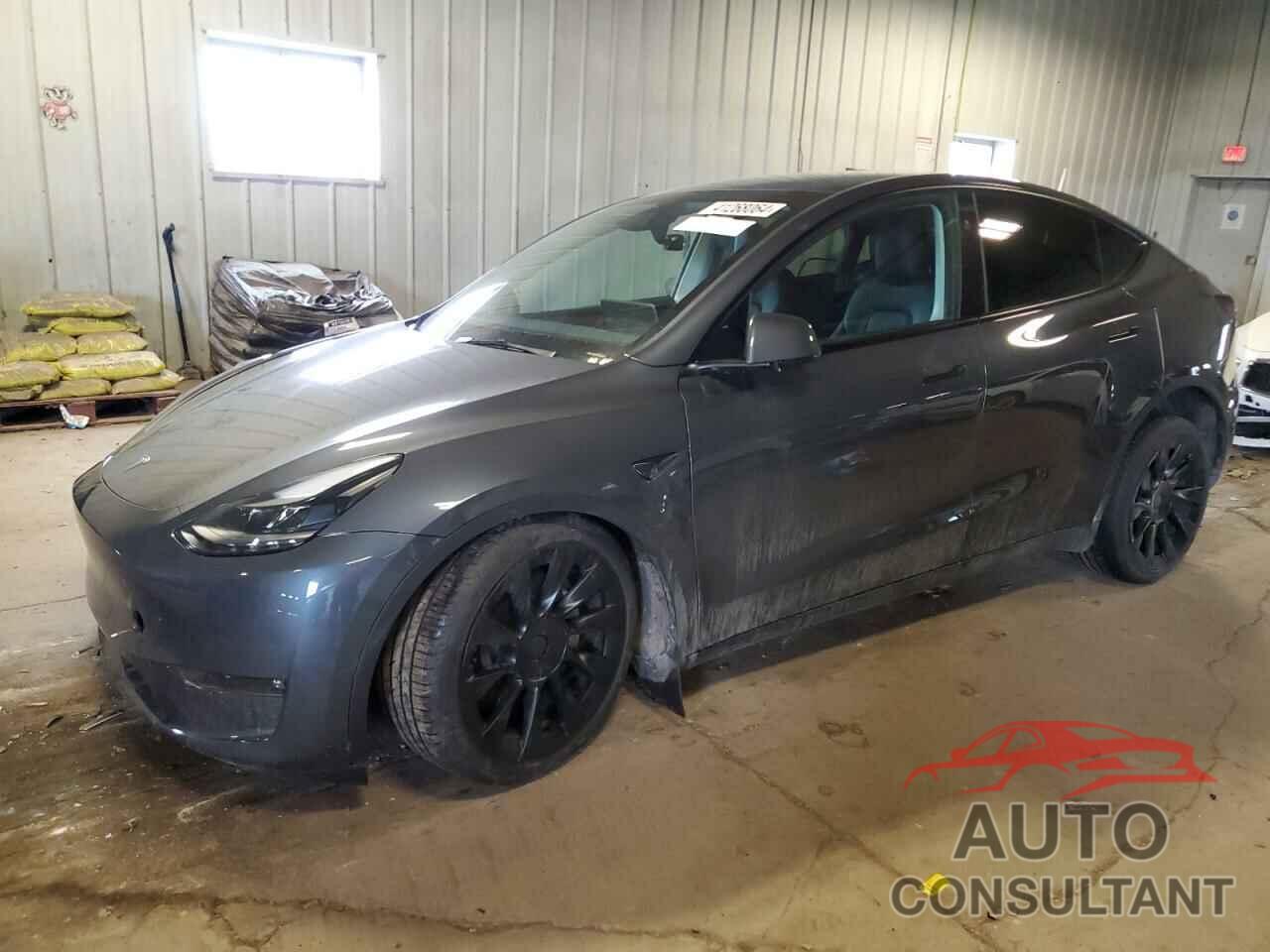 TESLA MODEL Y 2023 - 7SAYGDEE7PF892286