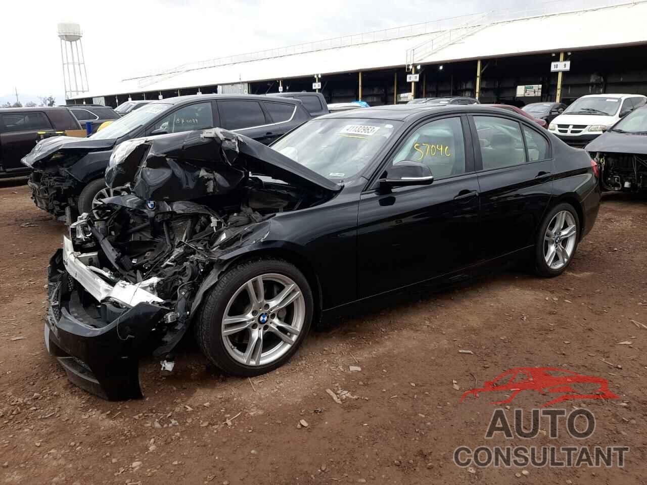 BMW 3 SERIES 2015 - WBA3C1C54FK123618