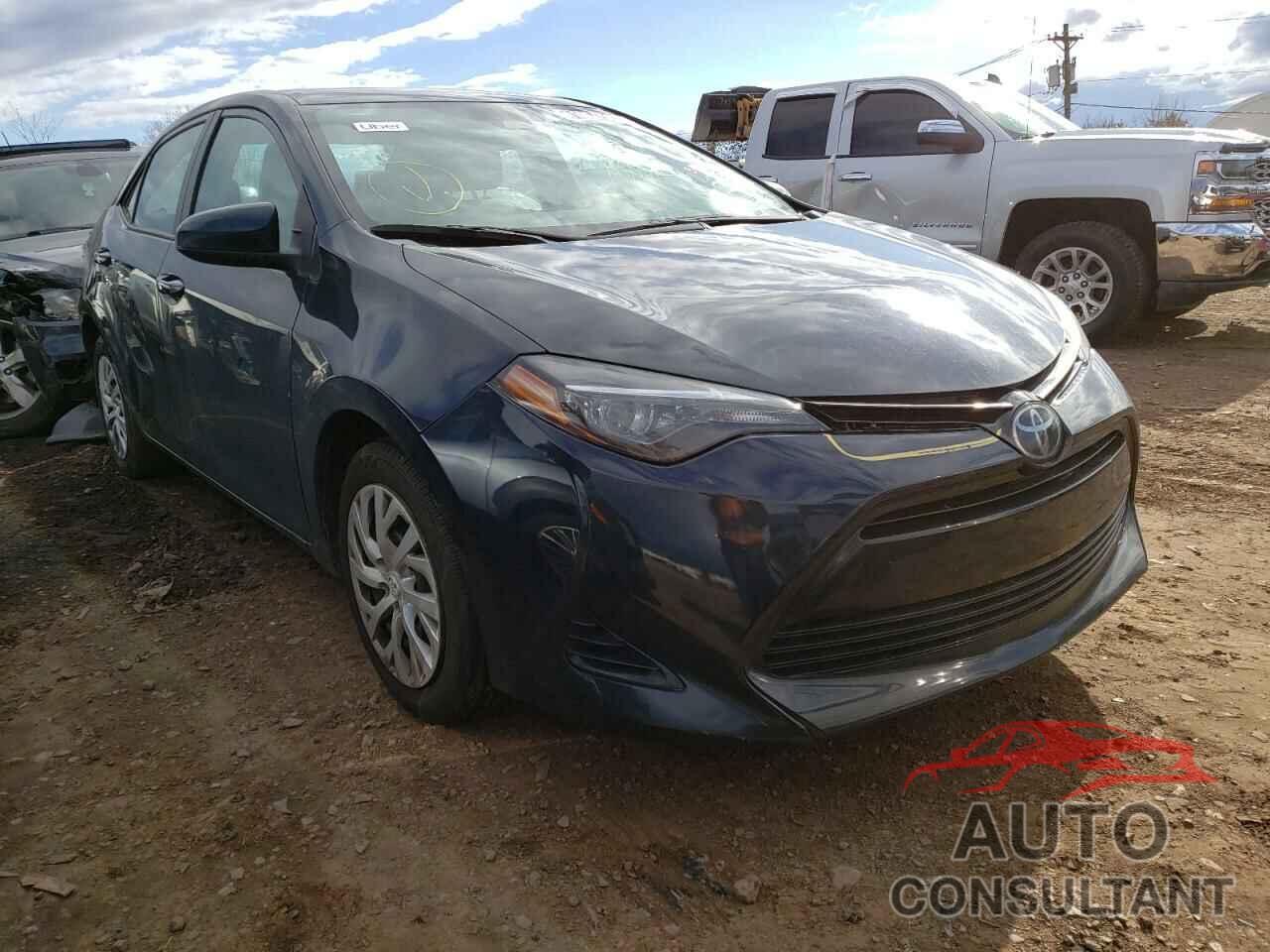 TOYOTA COROLLA 2018 - 5YFBURHE2JP835543