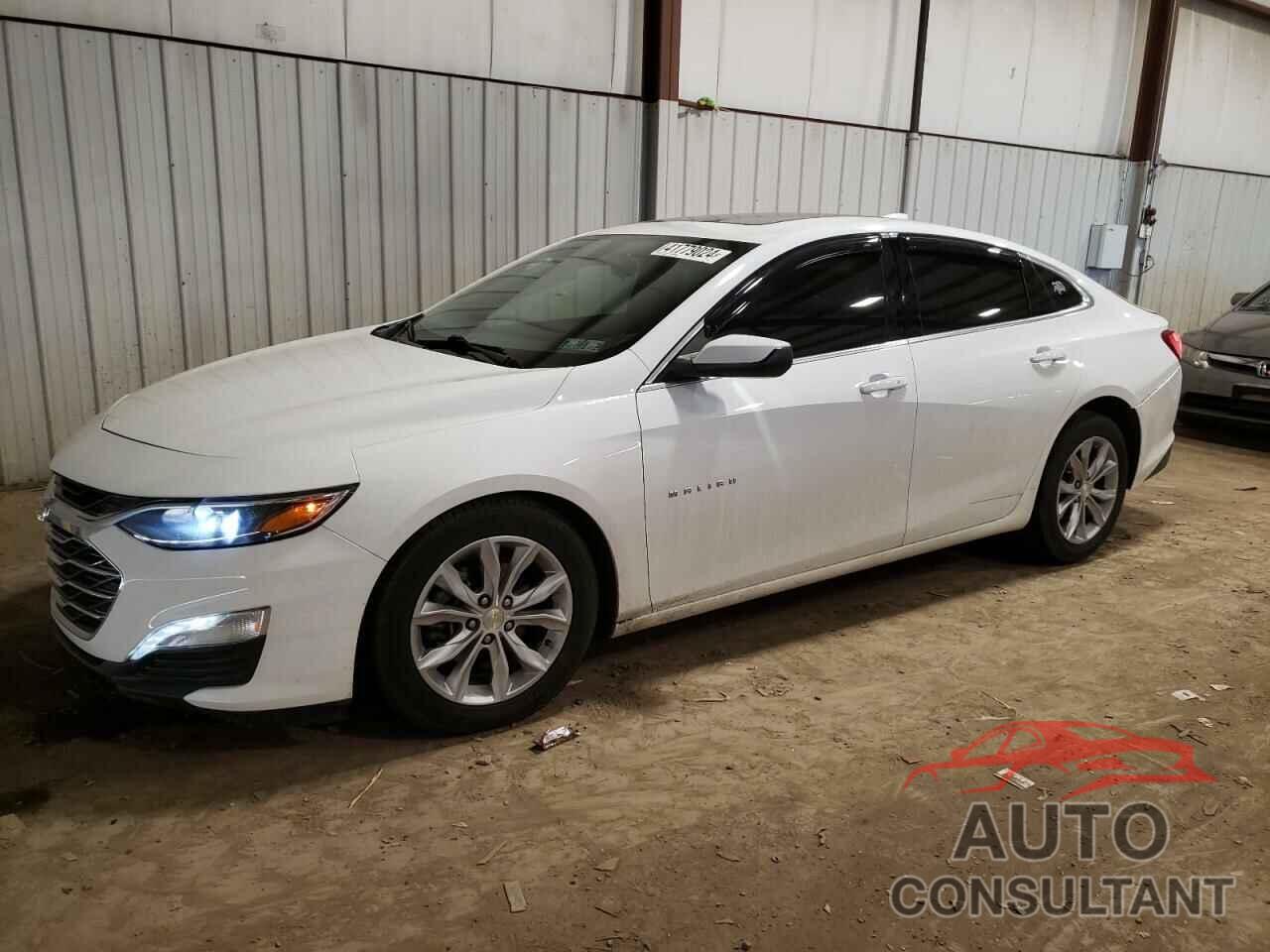 CHEVROLET MALIBU 2021 - 1G1ZD5ST5MF034978