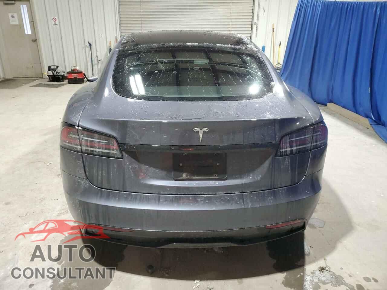 TESLA MODEL S 2022 - 5YJSA1E51NF480154