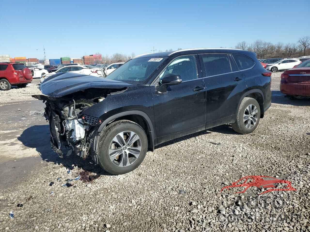 TOYOTA HIGHLANDER 2022 - 5TDGZRBH0NS579541