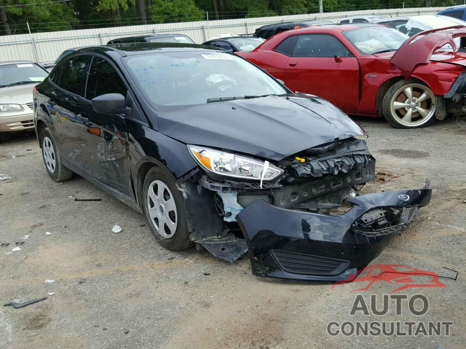 FORD FOCUS 2017 - 1FADP3E26HL266874