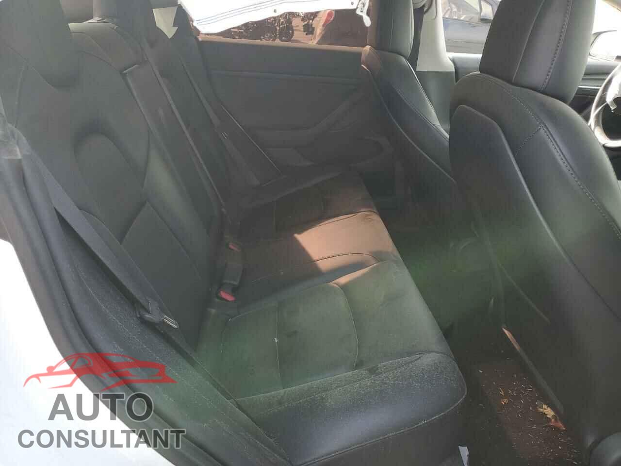 TESLA MODEL 3 2022 - 5YJ3E1EA0NF252149