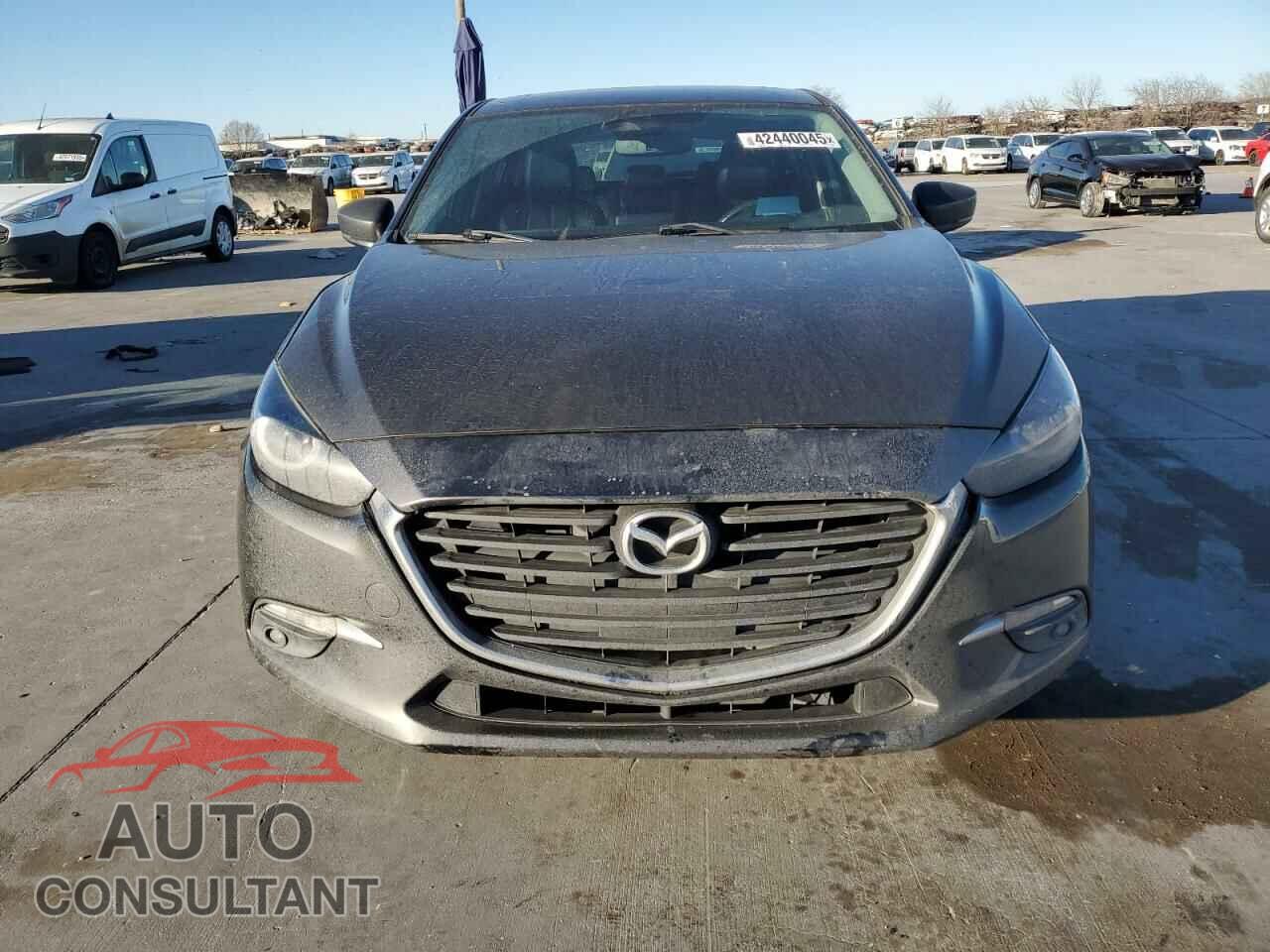 MAZDA 3 2017 - JM1BN1M36H1138832