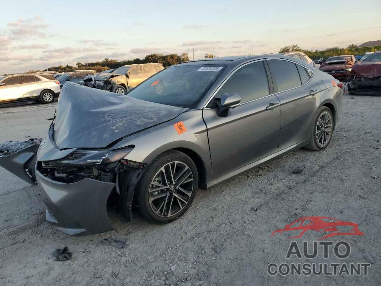 TOYOTA CAMRY 2025 - 4T1DAACK8SU555156