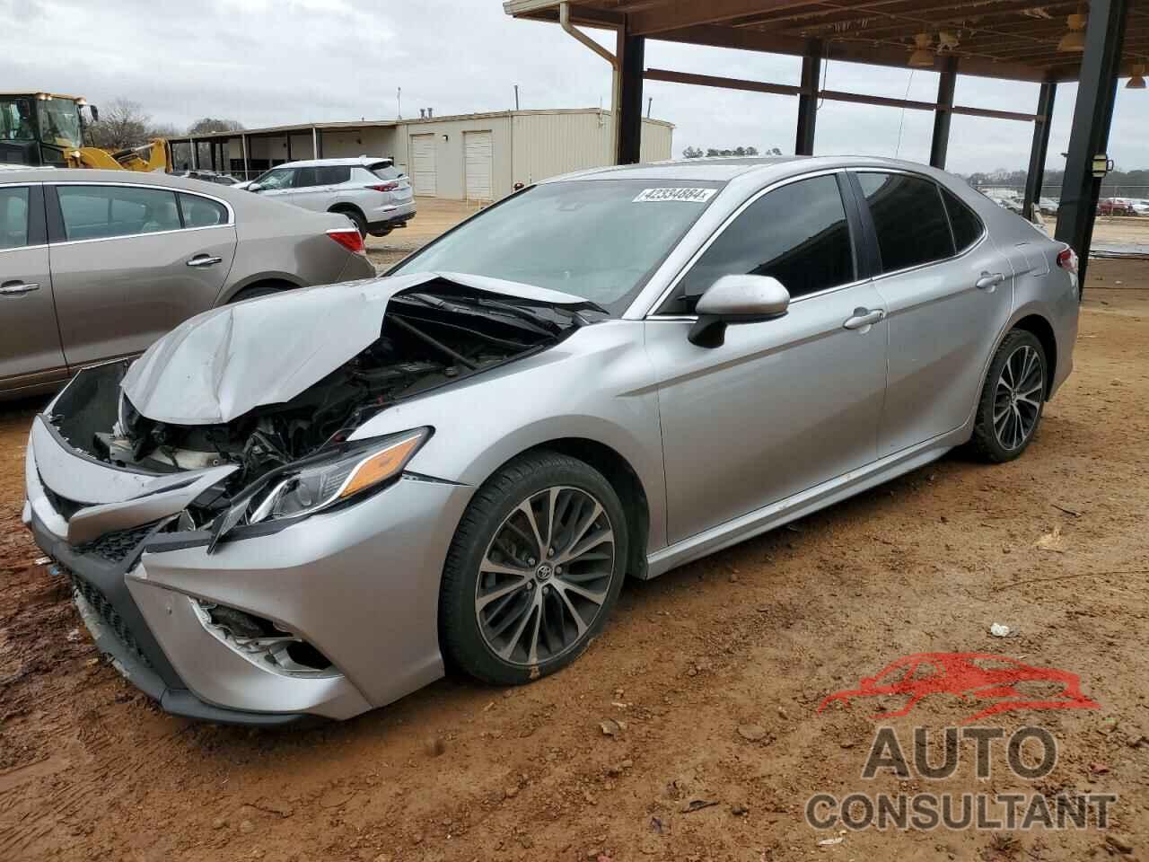 TOYOTA CAMRY 2018 - 4T1B11HK5JU603789