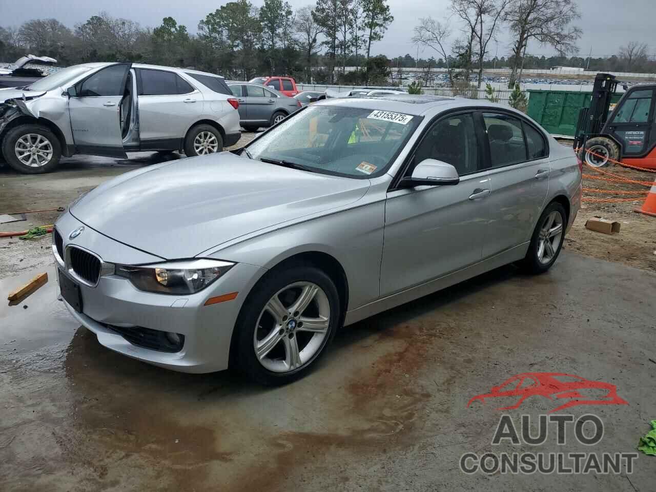 BMW 3 SERIES 2013 - WBA3B3C5XDF533120