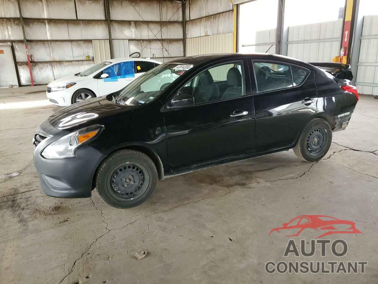 NISSAN VERSA 2019 - 3N1CN7AP0KL864638