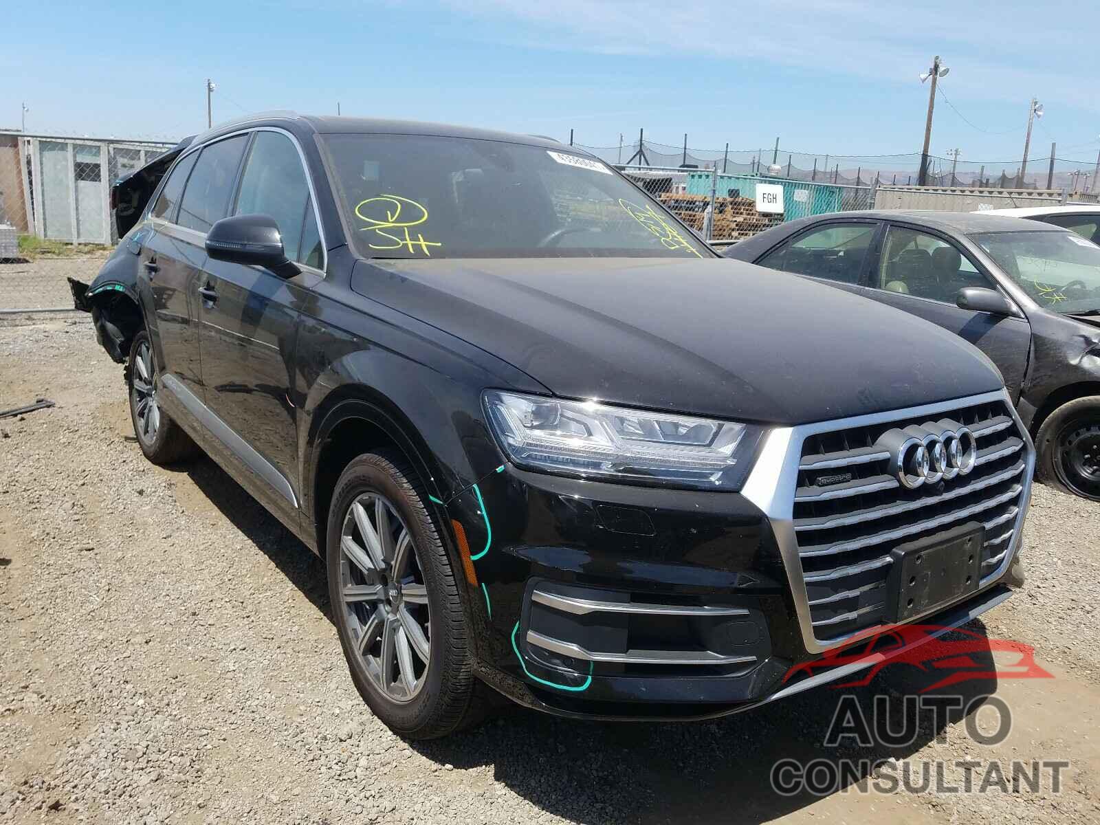 AUDI Q7 2019 - WA1LHAF72KD041087