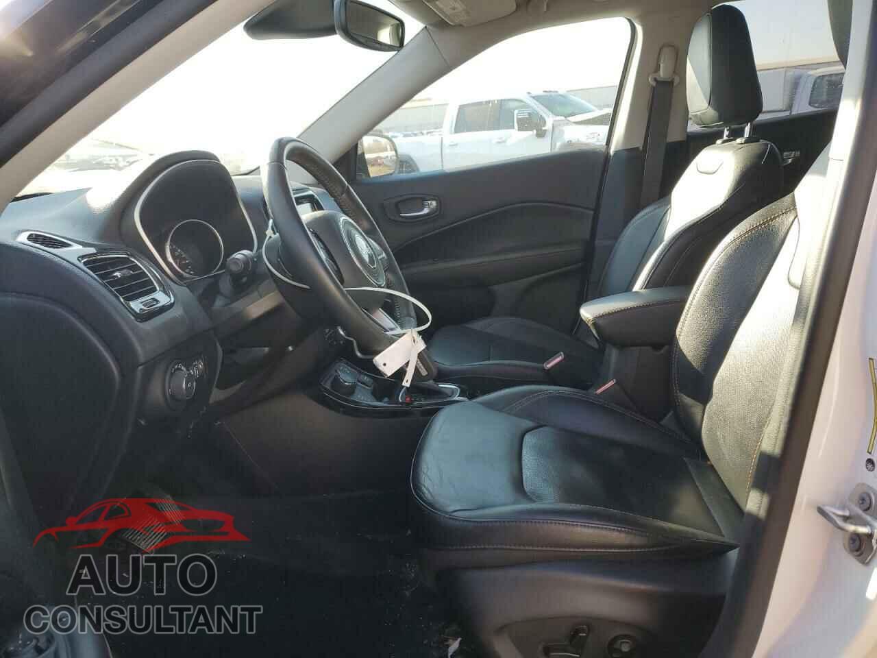 JEEP COMPASS 2019 - 3C4NJDCB9KT760733