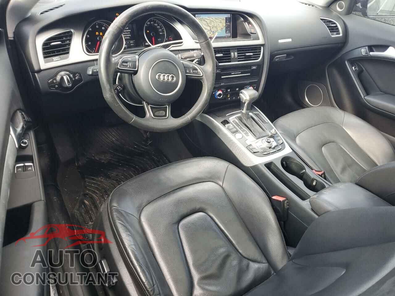 AUDI A5 2013 - WAULFAFR0DA062048