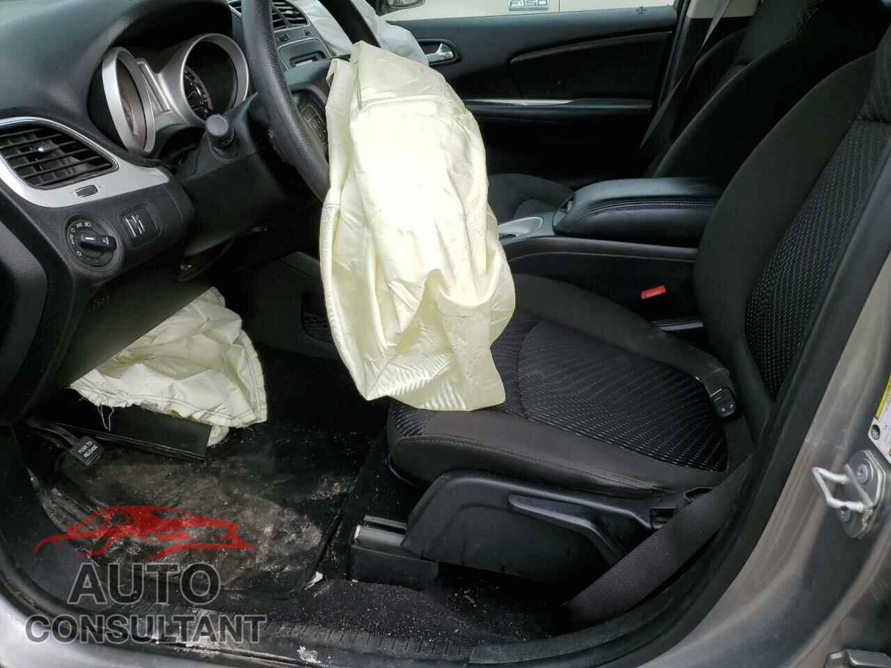 DODGE JOURNEY 2019 - 3C4PDCBB6KT719018