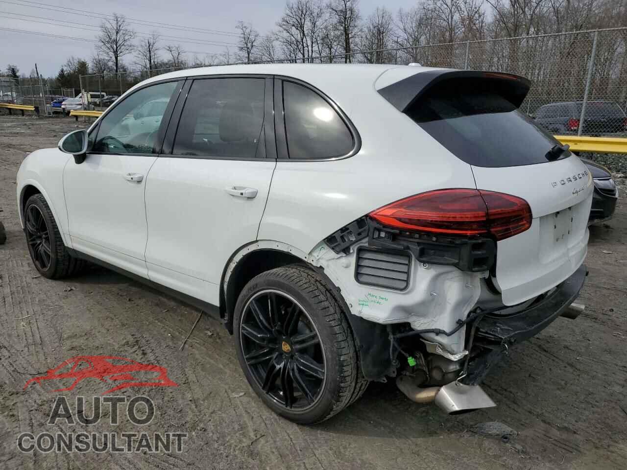 PORSCHE CAYENNE 2017 - WP1AA2A25HKA86370