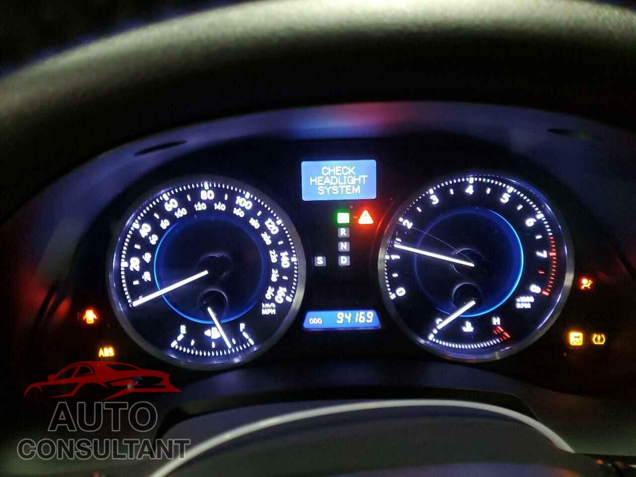 LEXUS IS 2012 - JTHCF5C20C5059450