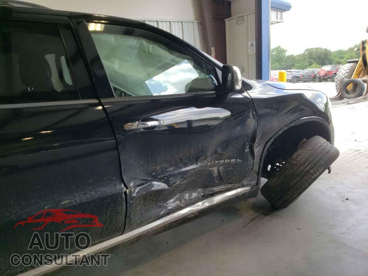 DODGE DURANGO 2018 - 1C4SDHET1JC495582