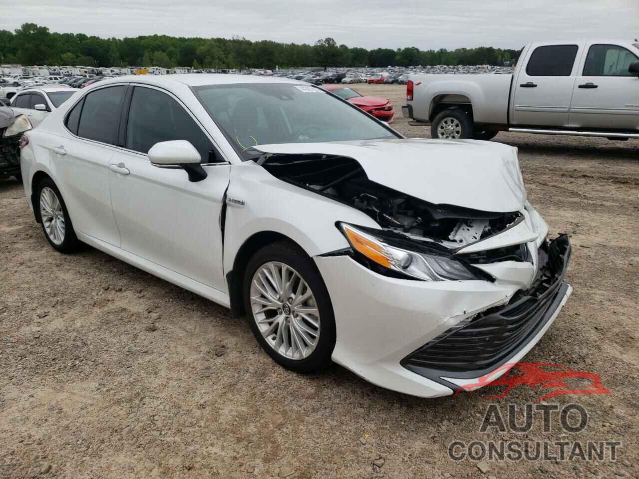 TOYOTA CAMRY 2019 - 4T1B21HK2KU518858