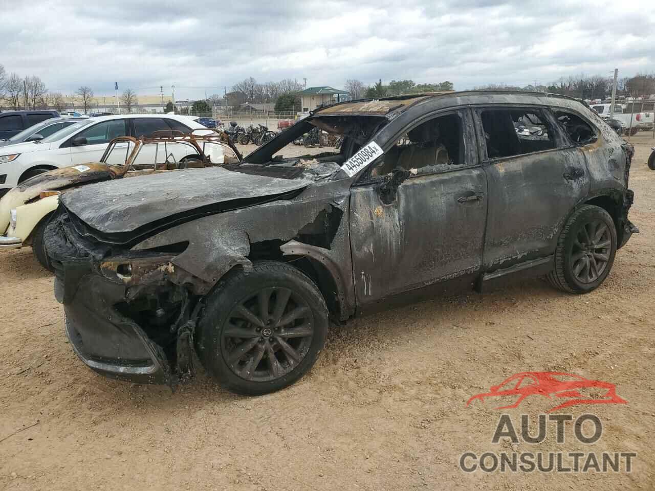 MAZDA CX-9 2018 - JM3TCADY8J0229027