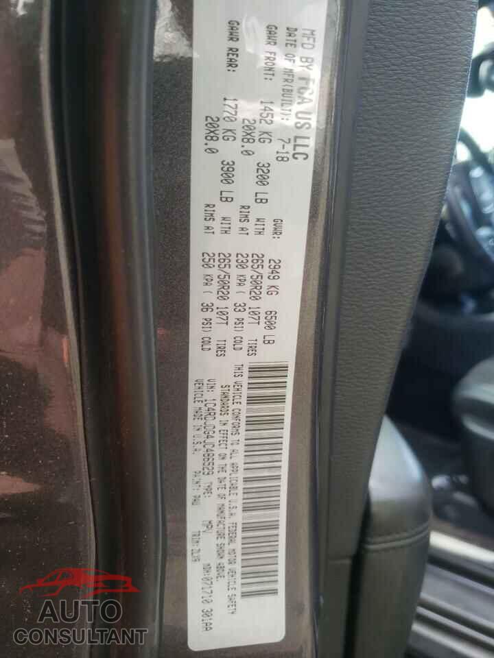 DODGE DURANGO 2018 - 1C4RDJDG4JC486529