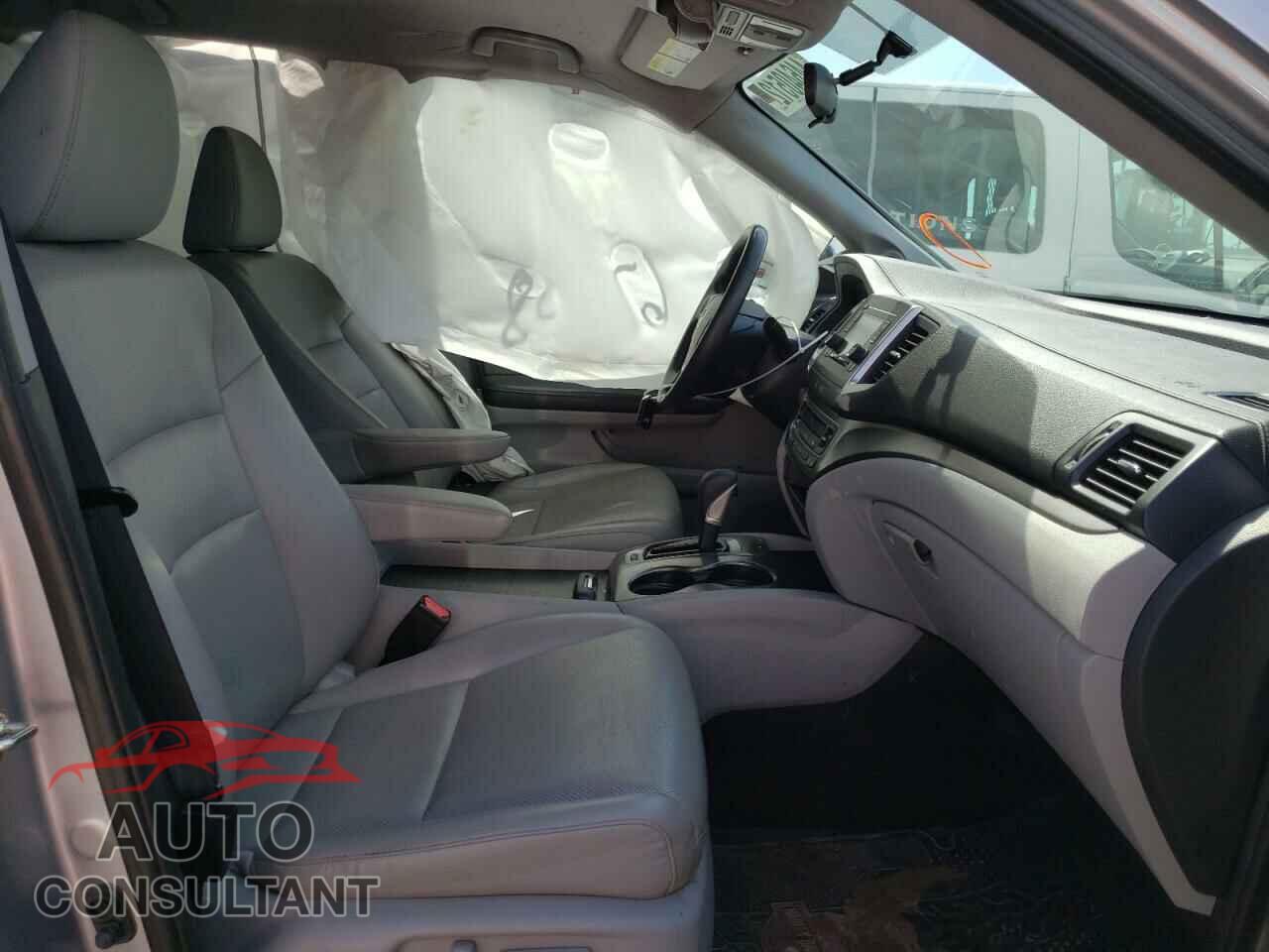 HONDA RIDGELINE 2017 - 5FPYK3F5XHB023498