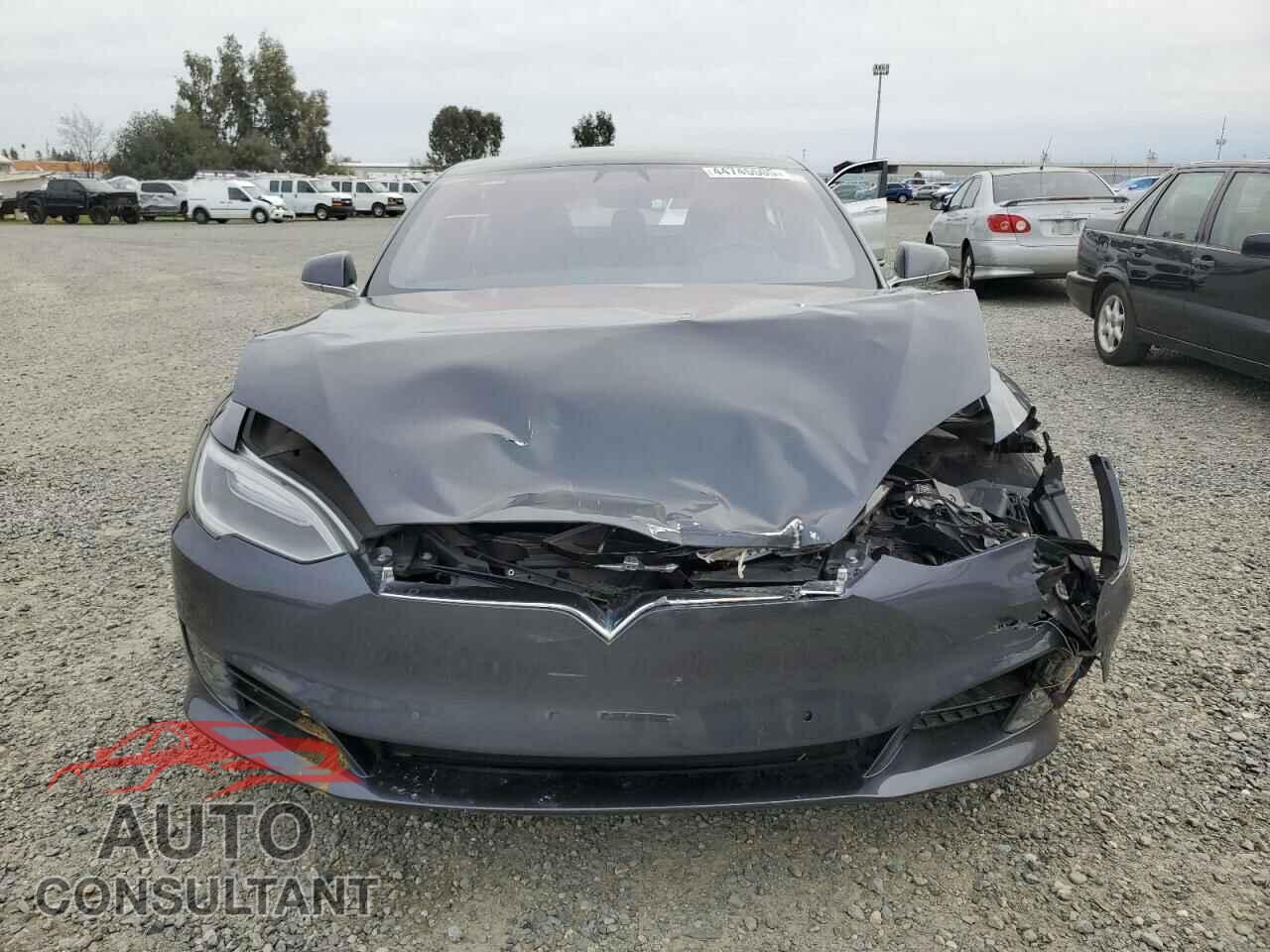 TESLA MODEL S 2017 - 5YJSA1E13HF204740