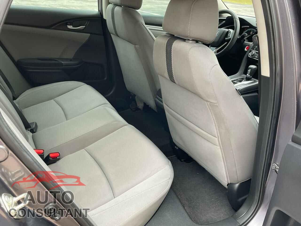 HONDA CIVIC 2017 - 19XFC2F73HE018836