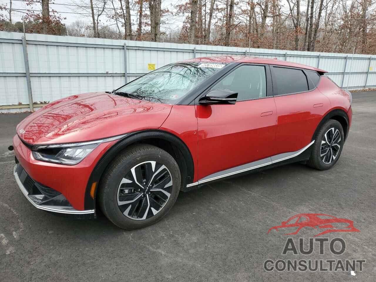 KIA EV6 LIGHT 2023 - KNDC34LA8P5612041
