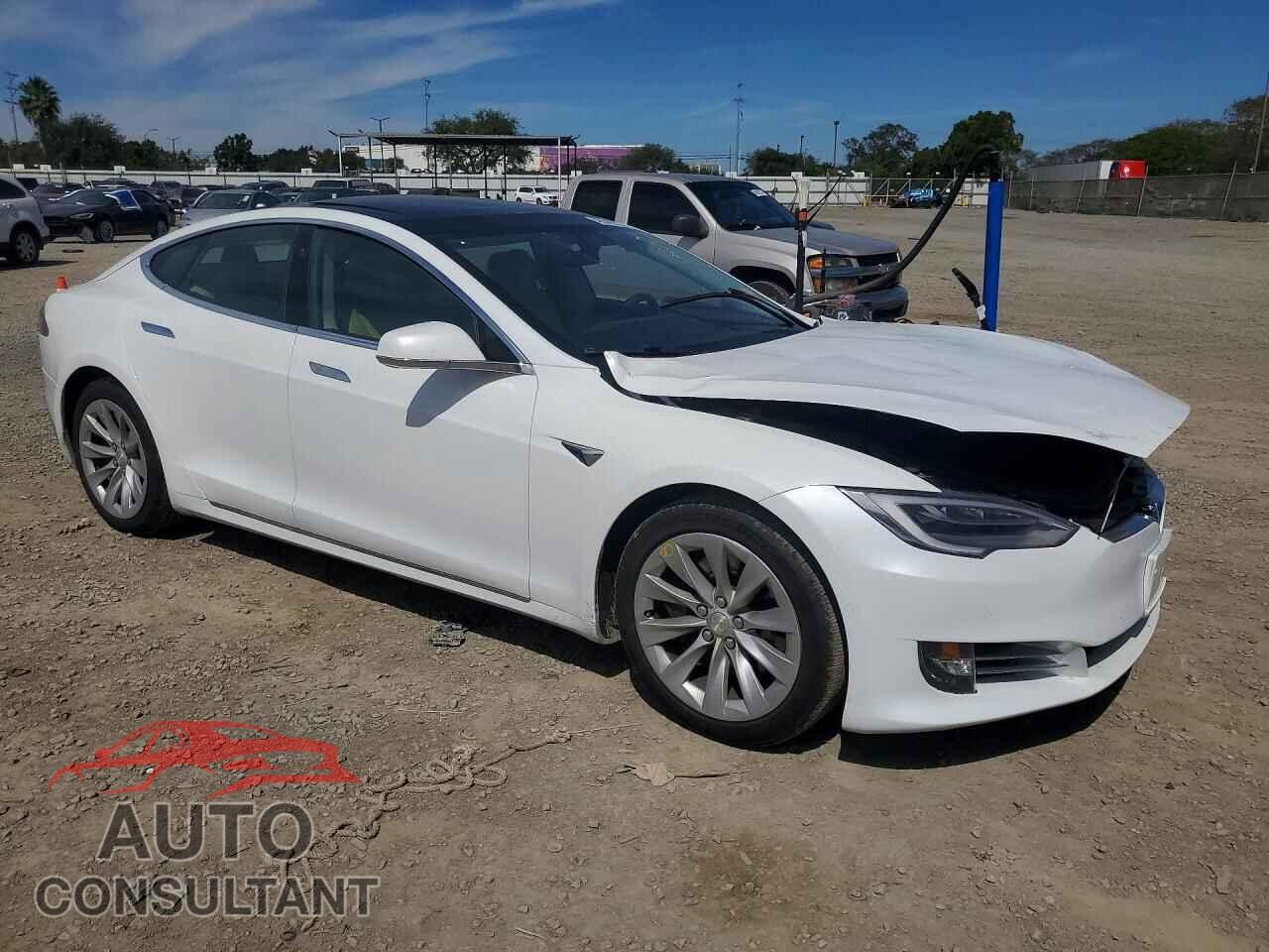 TESLA MODEL S 2017 - 5YJSA1E22HF199068