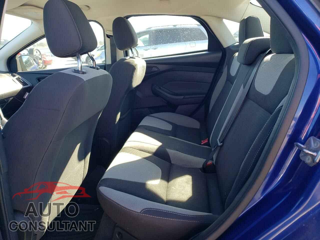 FORD FOCUS 2012 - 1FAHP3F28CL353989