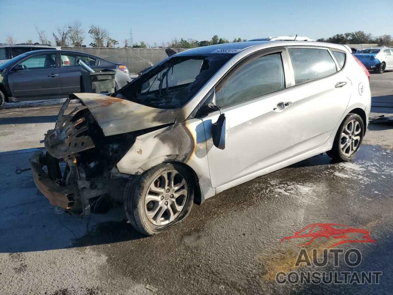 HYUNDAI ACCENT 2013 - KMHCT5AE9DU103598