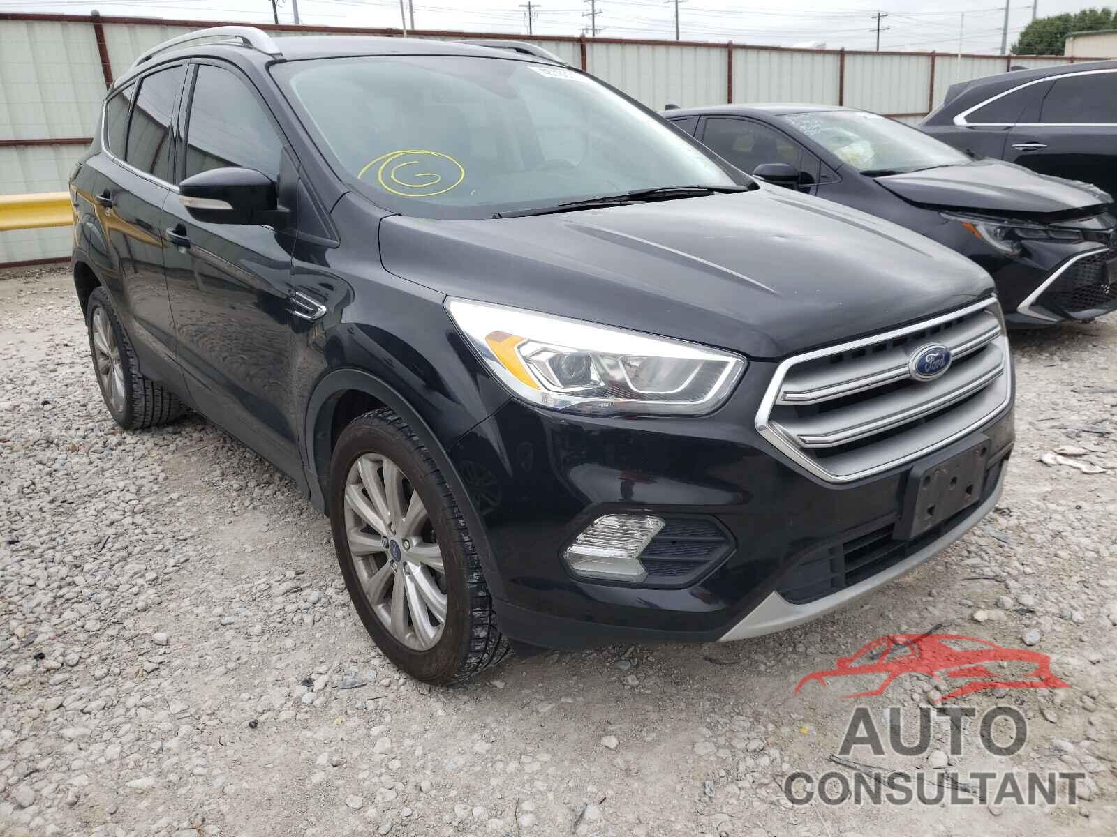 FORD ESCAPE 2017 - 1FMCU0JD9HUD10103