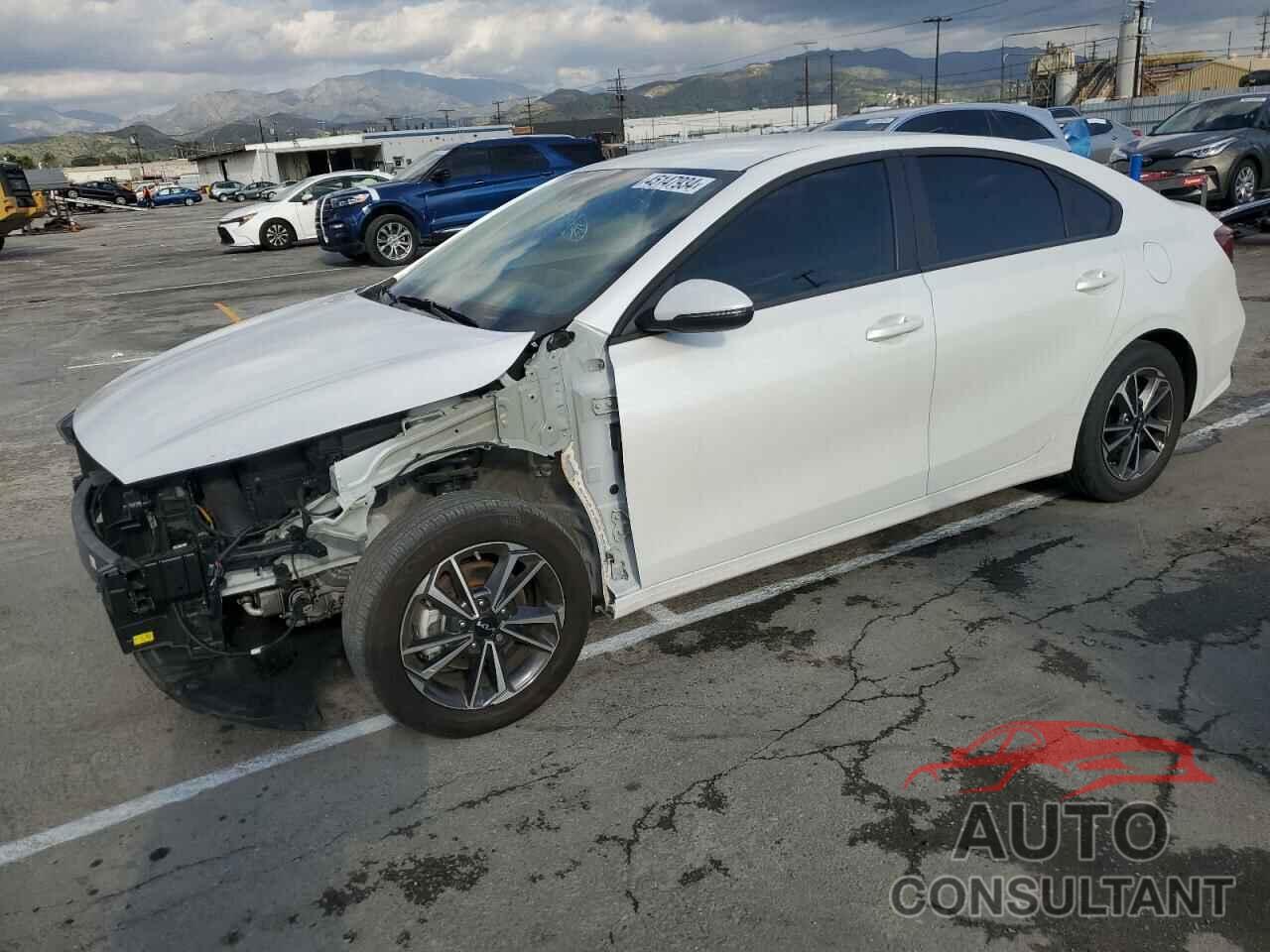 KIA FORTE 2023 - 3KPF24AD4PE609493