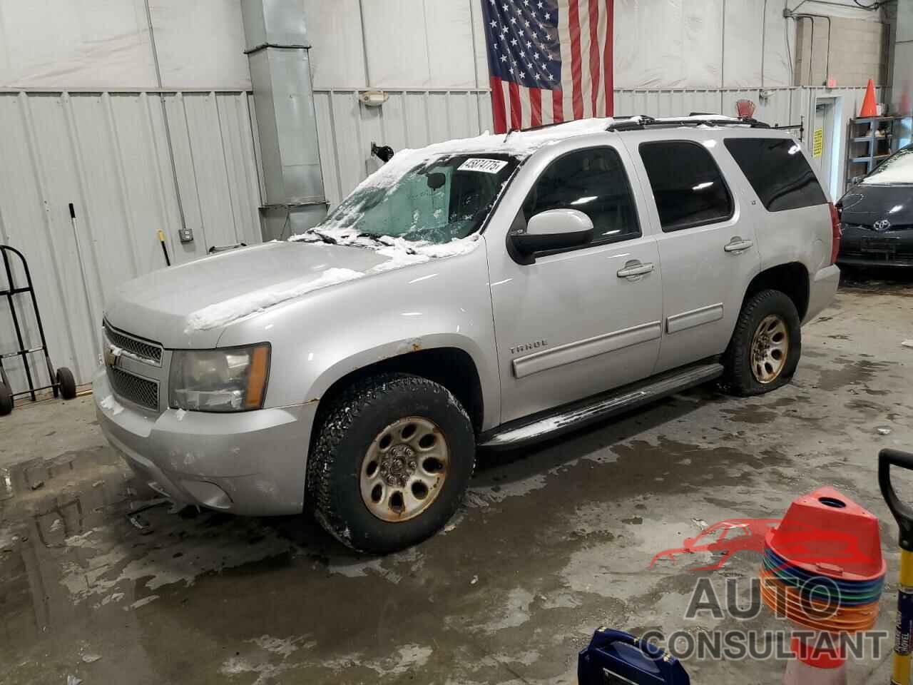 CHEVROLET TAHOE 2010 - 1GNUKBE04AR133946
