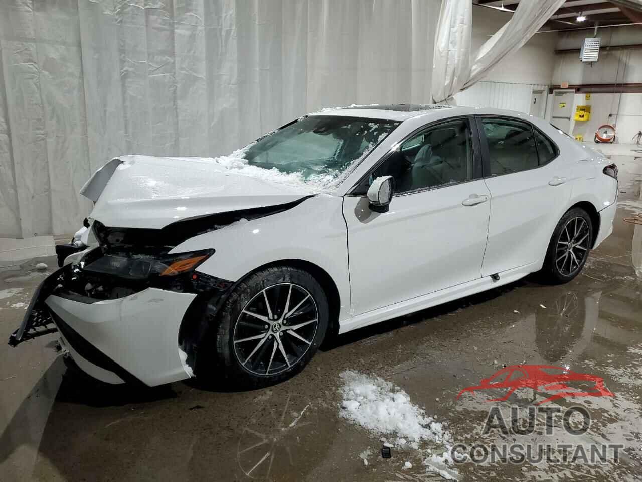 TOYOTA CAMRY 2022 - 4T1T11AK5NU619107