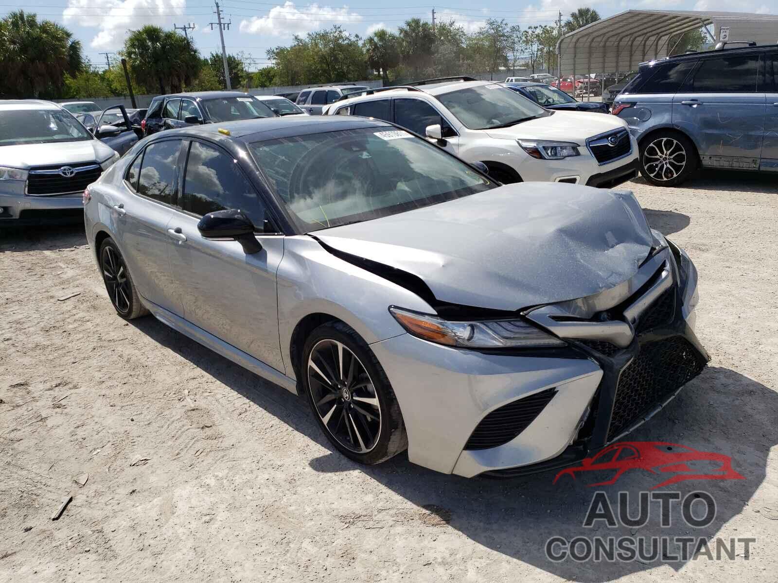 TOYOTA CAMRY 2019 - 4T1B61HK0KU218496